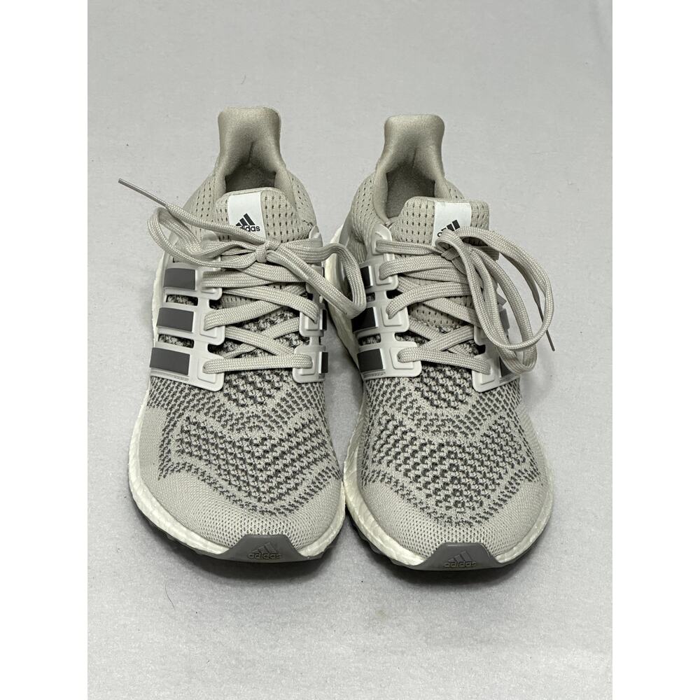 Adidas Ultraboost DNA Women’s Running Shoes White Gray Size 7